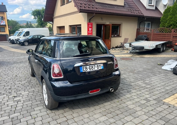 MINI Cooper cena 19900 przebieg: 140000, rok produkcji 2009 z Nowe Miasto Lubawskie małe 11